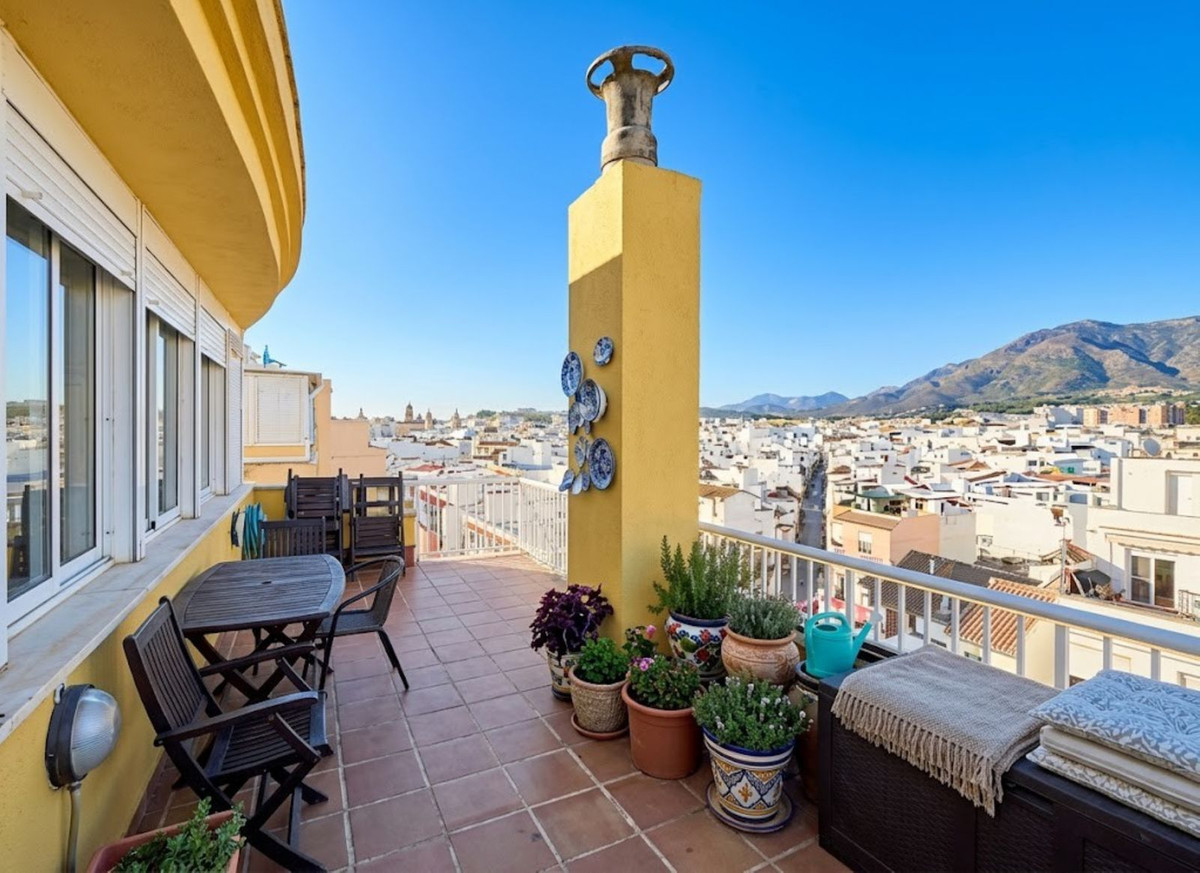 Huis te koop in Estepona | 2 slaapkamers H5420941