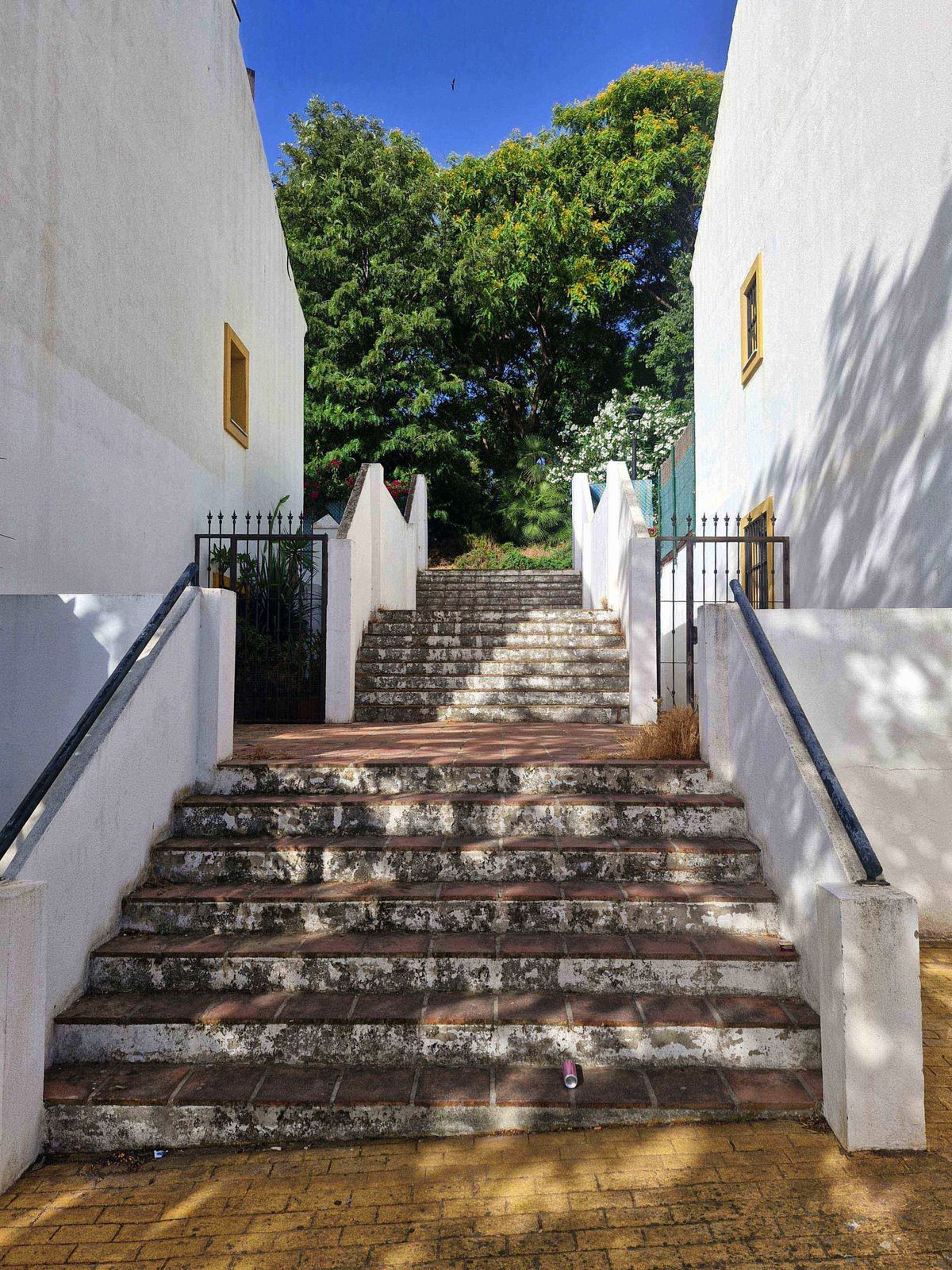 Grond te koop in Estepona | 4 slaapkamers H5423953