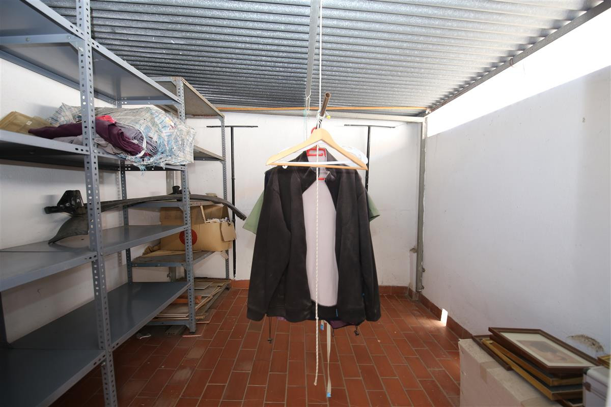 Huis te koop in Estepona | 9 slaapkamers H5424448
