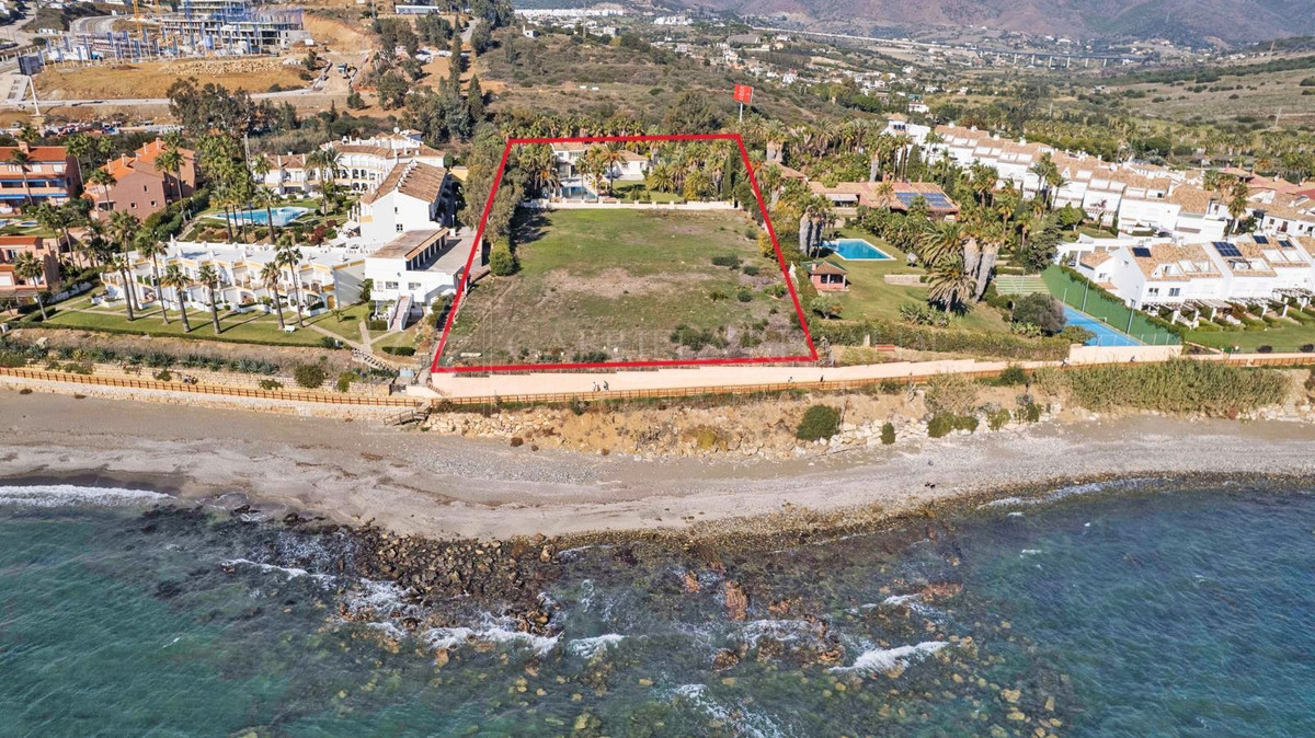 Huis te koop in Estepona | 0 slaapkamers H5426563