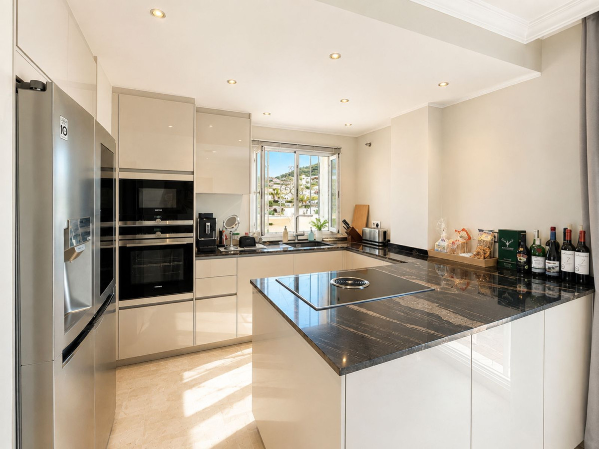 Grond te koop in Estepona | 3 slaapkamers H5456572