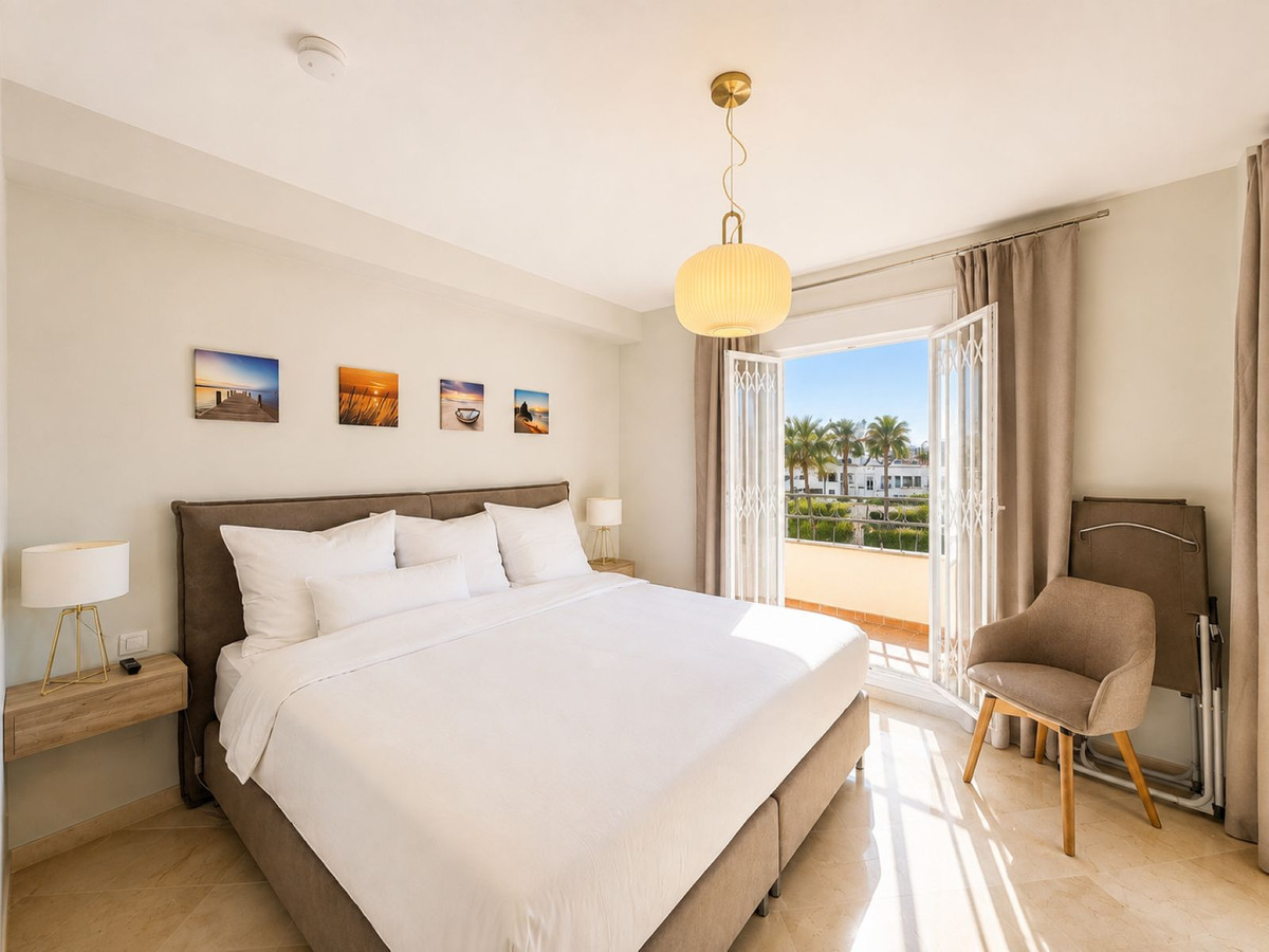 Grond te koop in Estepona | 3 slaapkamers H5456572