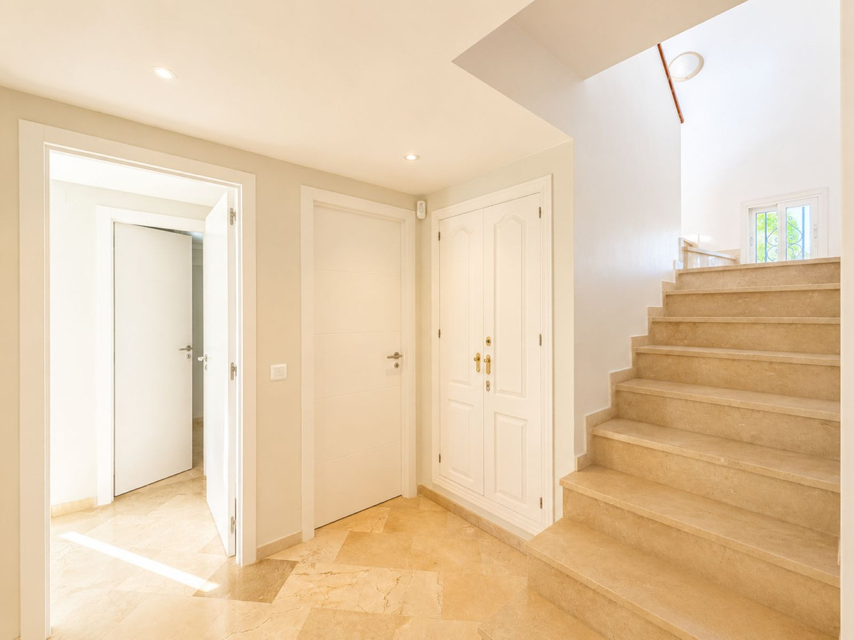 Grond te koop in Estepona | 3 slaapkamers H5456572