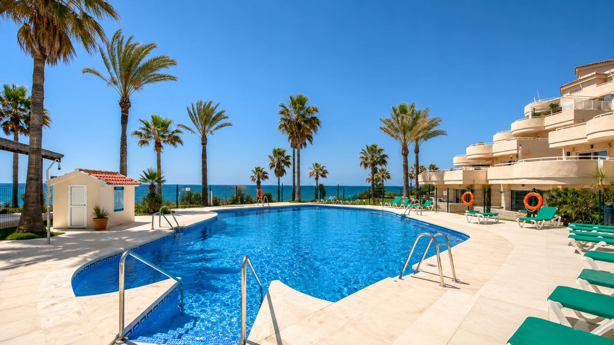 Grond te koop in Estepona | 3 slaapkamers H5456572