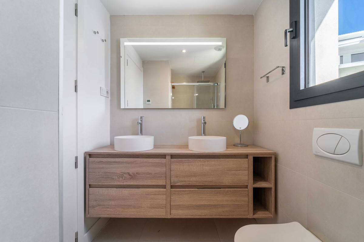 Grond te koop in Fuengirola | 3 slaapkamers H5318194