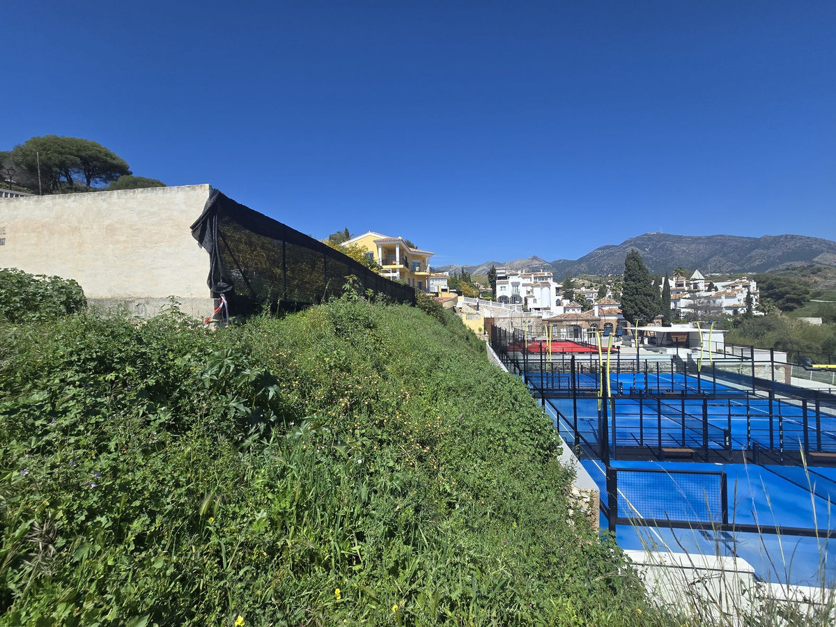 Percelen te koop in Fuengirola | 0 slaapkamers H5343529