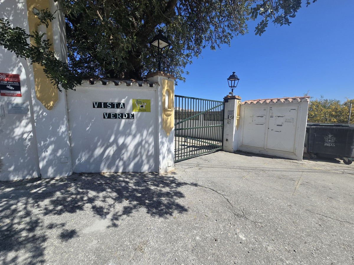 Percelen te koop in Fuengirola | 0 slaapkamers H5343529