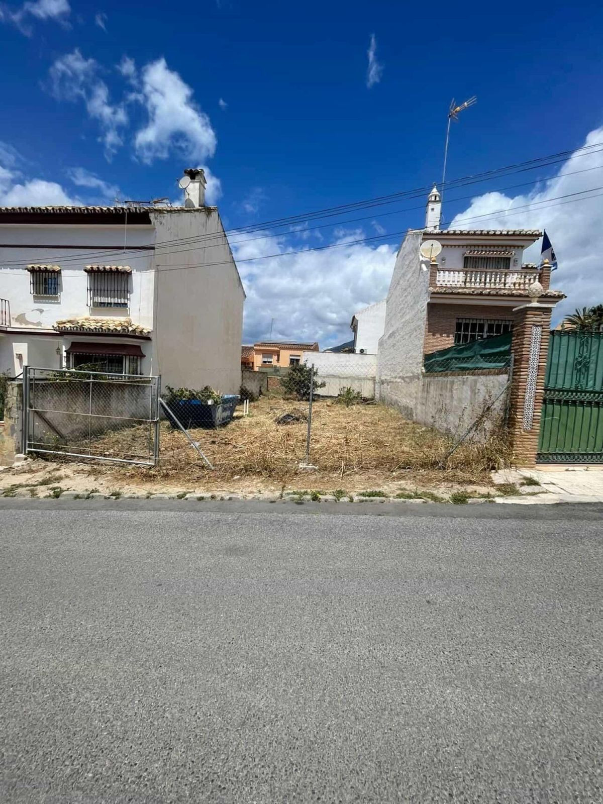 Percelen te koop in Fuengirola | 0 slaapkamers H5381812
