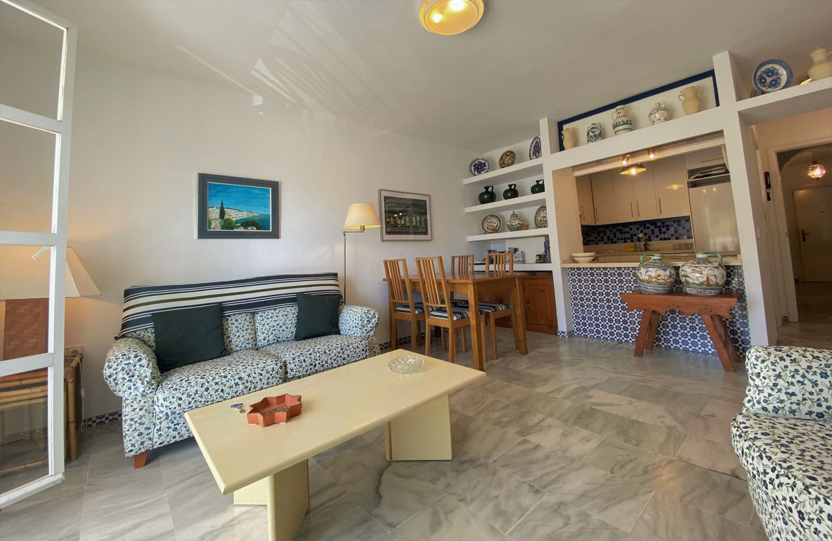 Appartement te koop in Fuengirola | 3 slaapkamers H5424268