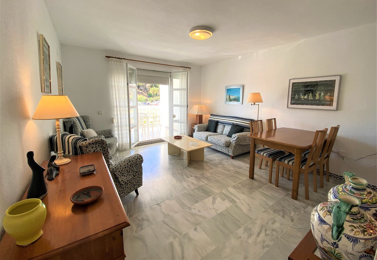 Appartement te koop in Fuengirola | 3 slaapkamers H5424268
