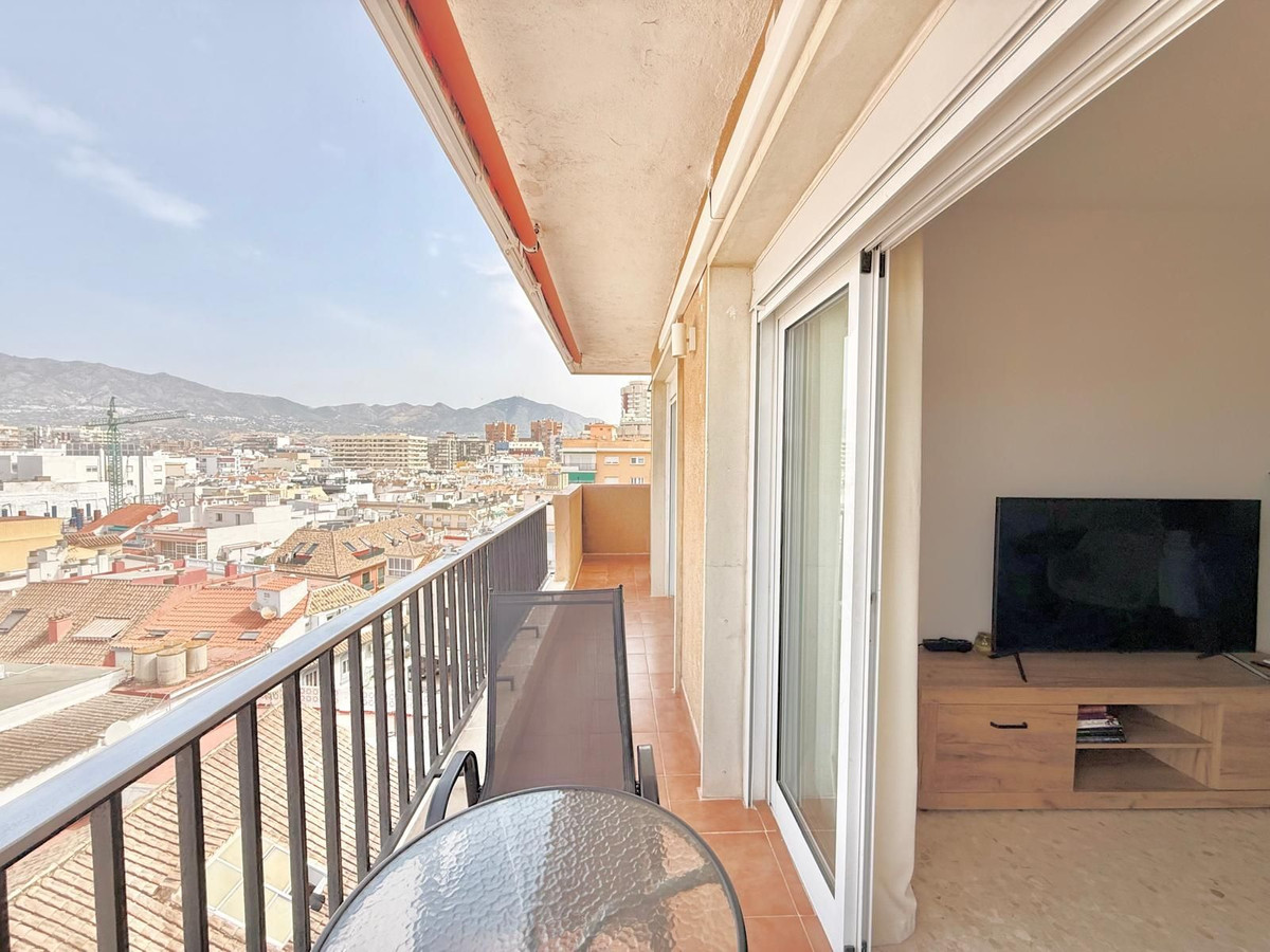 Percelen te koop in Fuengirola | 2 slaapkamers H5447356