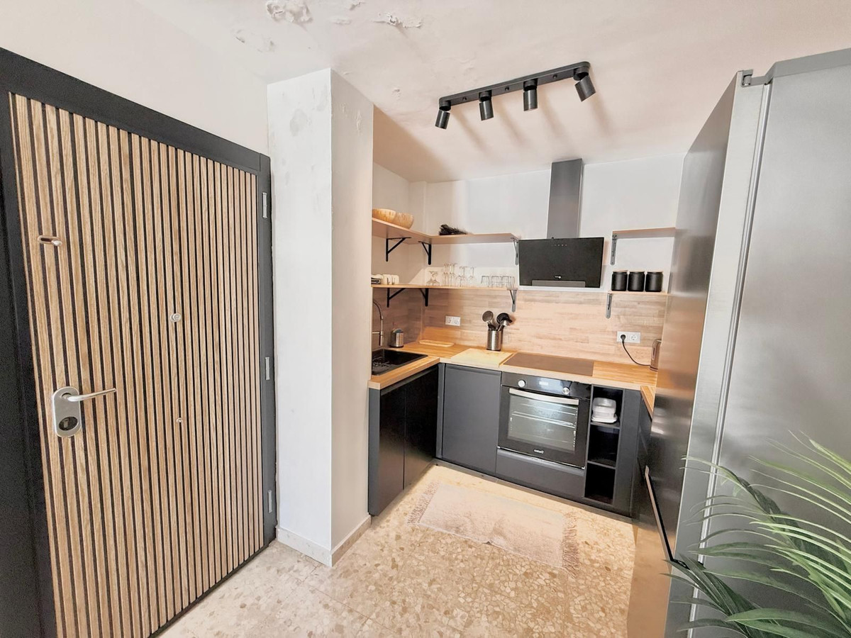 Percelen te koop in Fuengirola | 2 slaapkamers H5447356