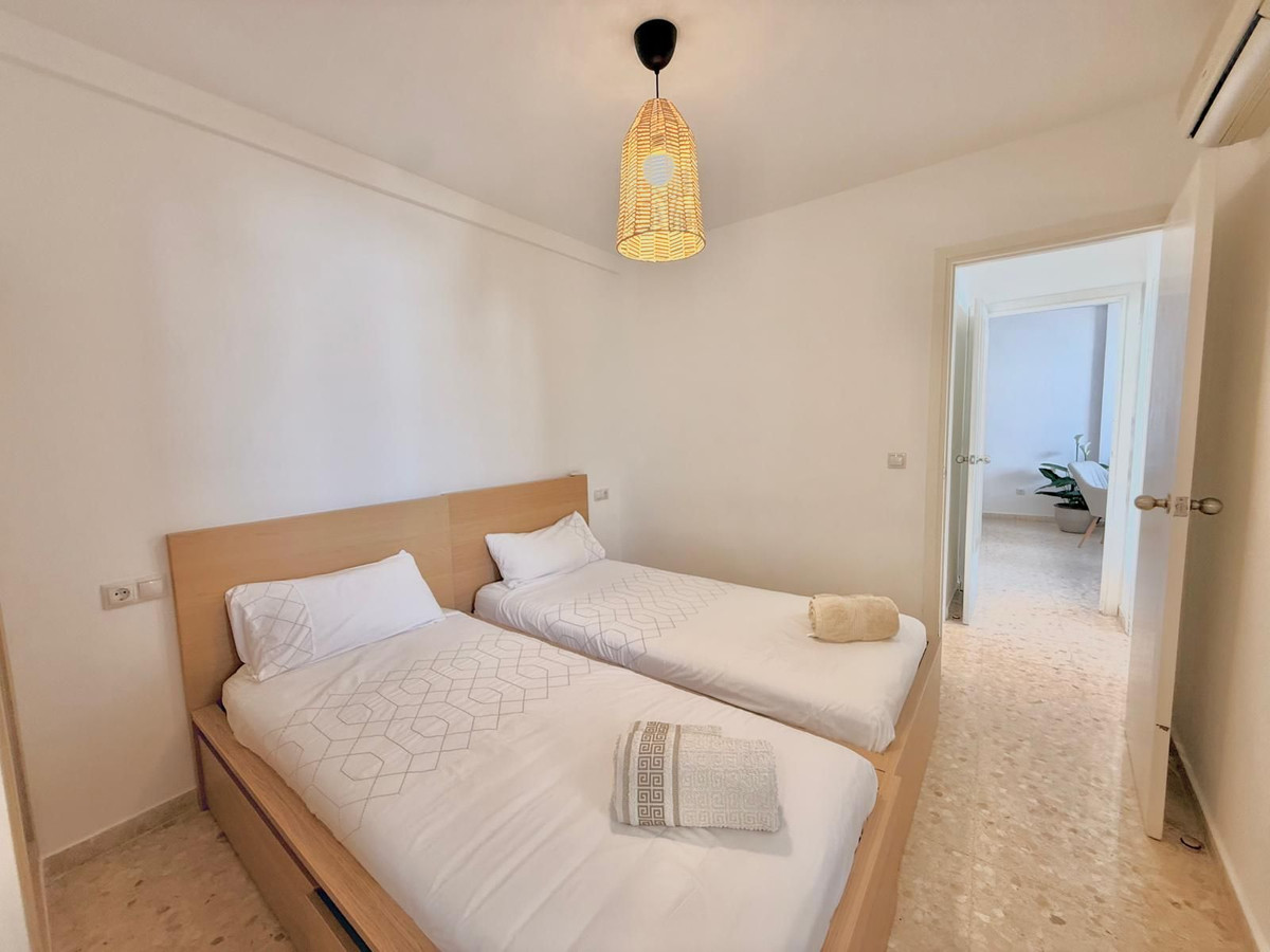 Percelen te koop in Fuengirola | 2 slaapkamers H5447356