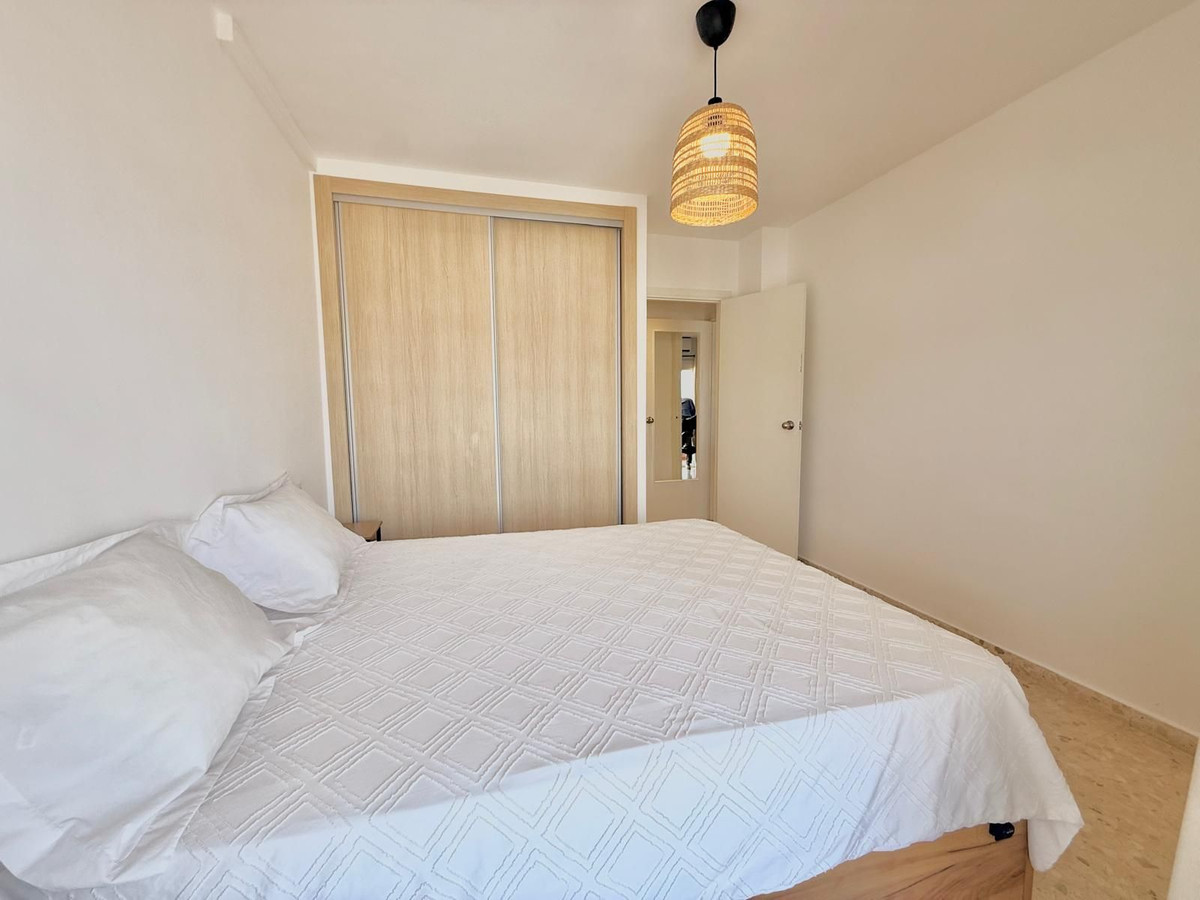 Percelen te koop in Fuengirola | 2 slaapkamers H5447356