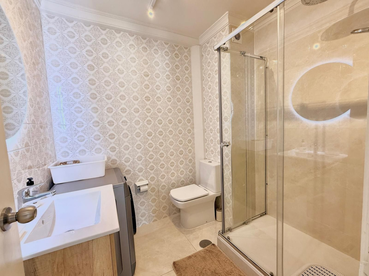 Percelen te koop in Fuengirola | 2 slaapkamers H5447356