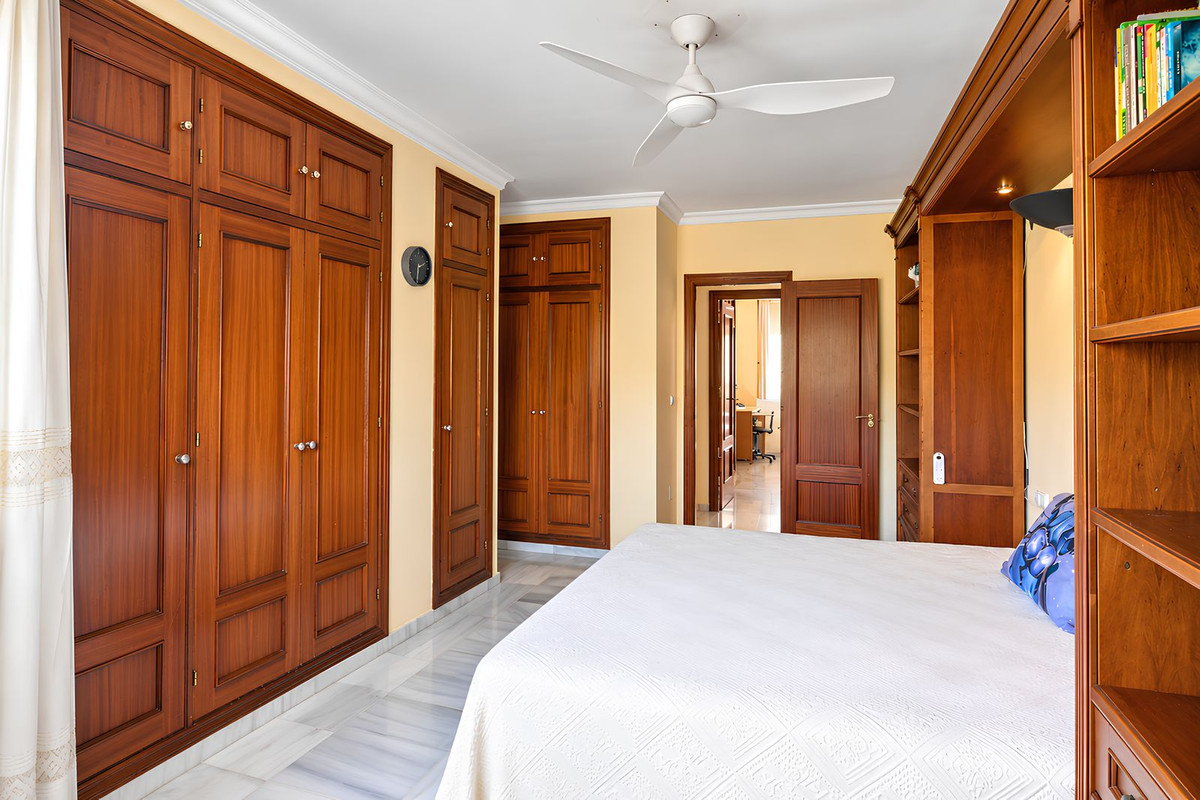Grond te koop in Fuengirola | 3 slaapkamers H5494003