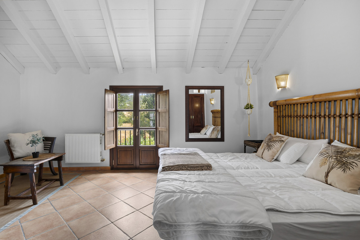 Percelen te koop in Gaucín | 9 slaapkamers H5449966