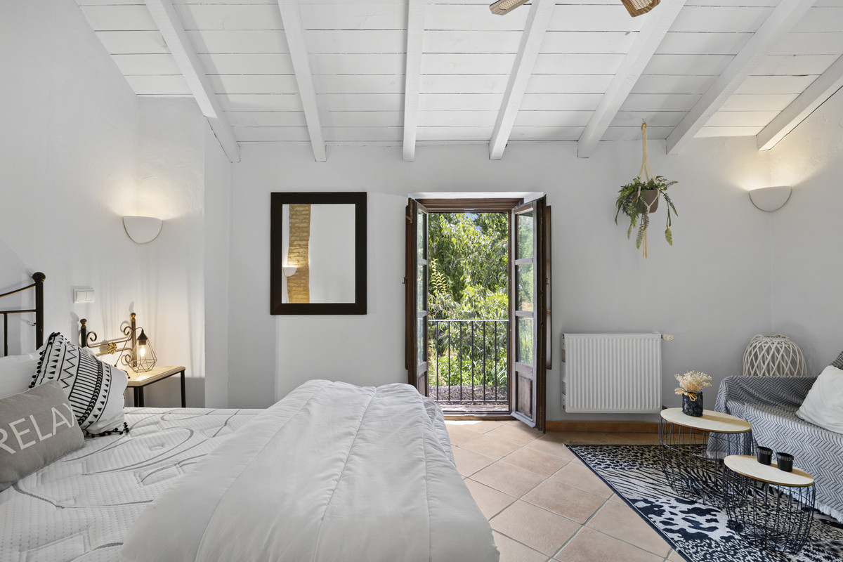 Percelen te koop in Gaucín | 9 slaapkamers H5449966