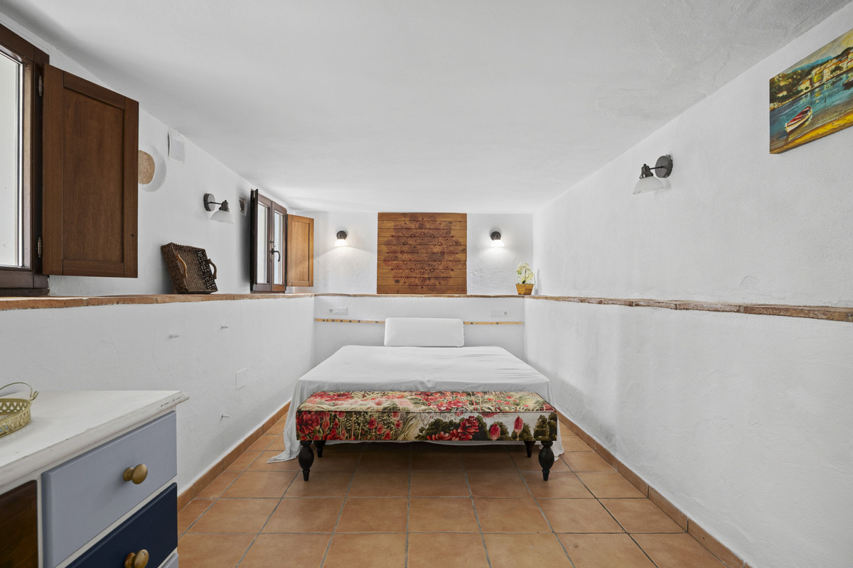Percelen te koop in Gaucín | 9 slaapkamers H5449966