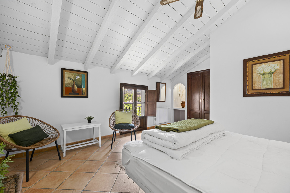 Percelen te koop in Gaucín | 9 slaapkamers H5449966