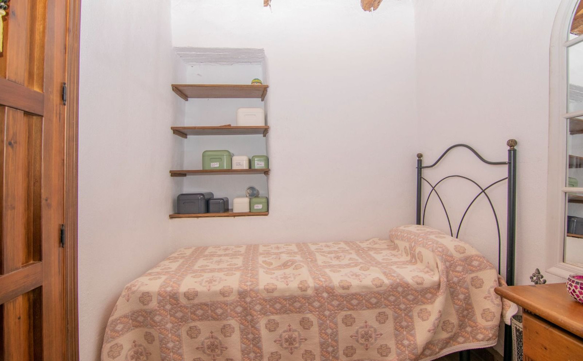 Property main view 4