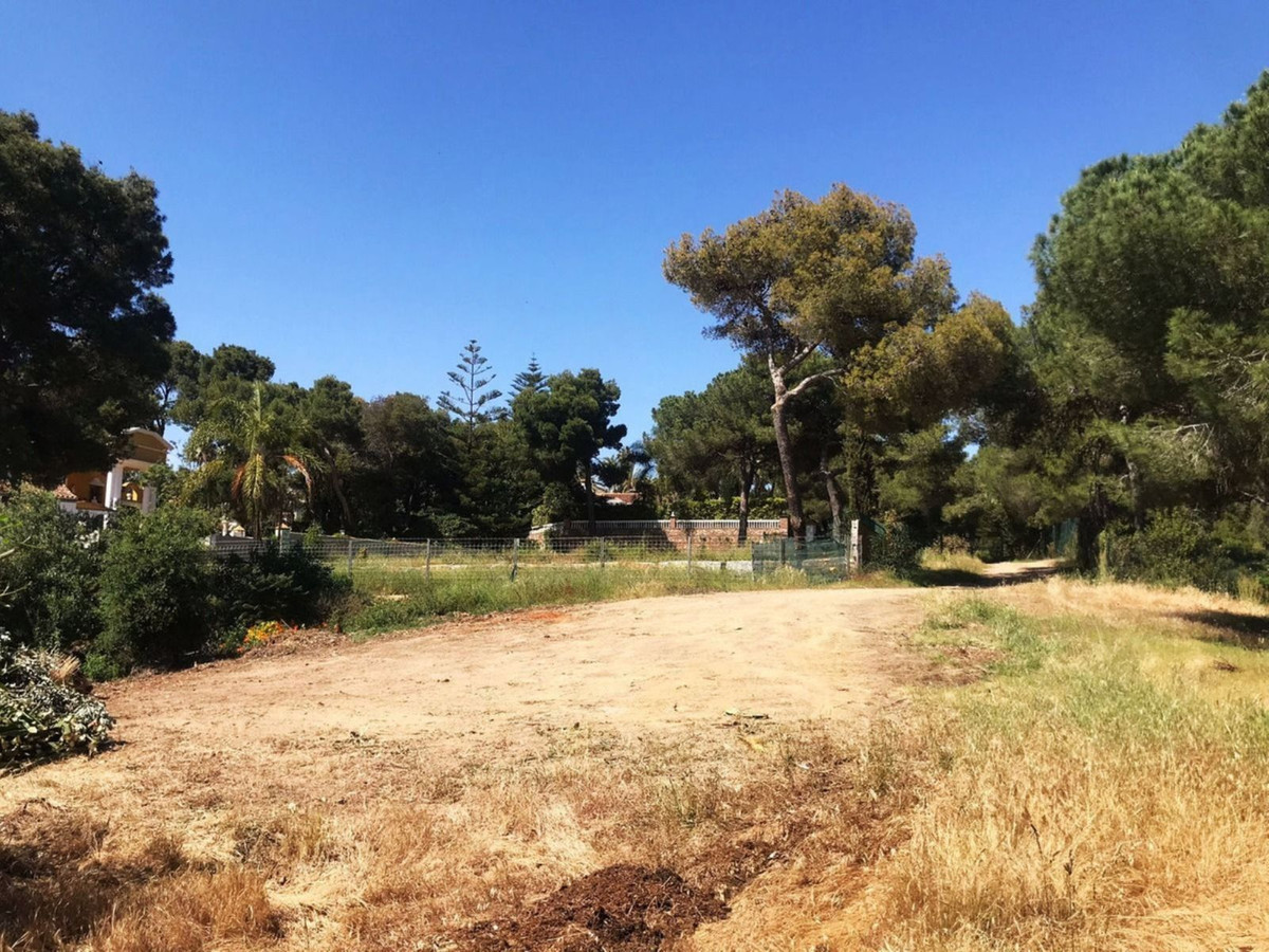 Percelen te koop in Hacienda Las Chapas | 0 slaapkamers H4069777