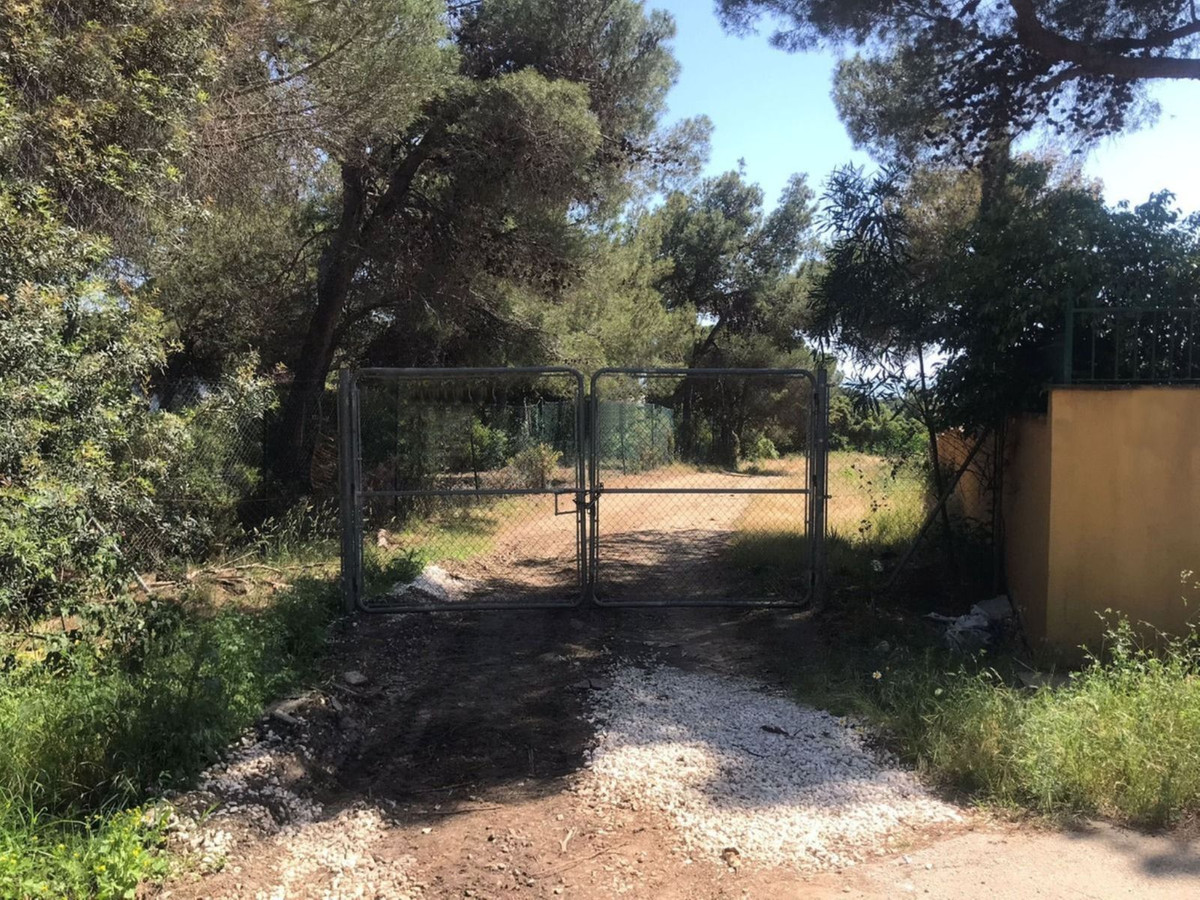 Percelen te koop in Hacienda Las Chapas | 0 slaapkamers H4069777