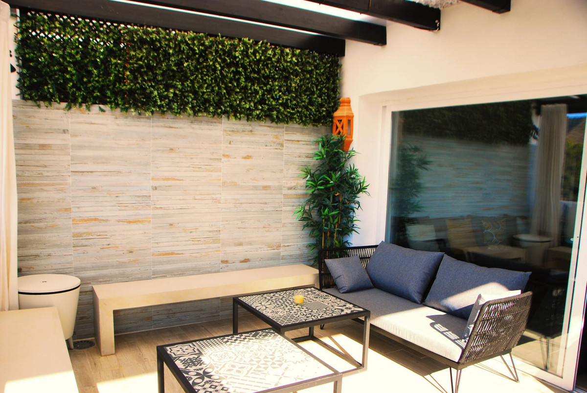 Geschakelde Woning te koop in Istán | 3 slaapkamers H5294521