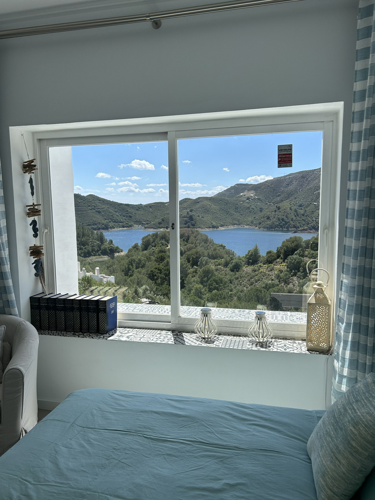 Geschakelde Woning te koop in Istán | 3 slaapkamers H5294521