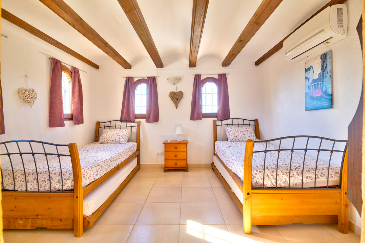 Vrijstaande Villa te koop in Javea | 4 slaapkamers H5328586