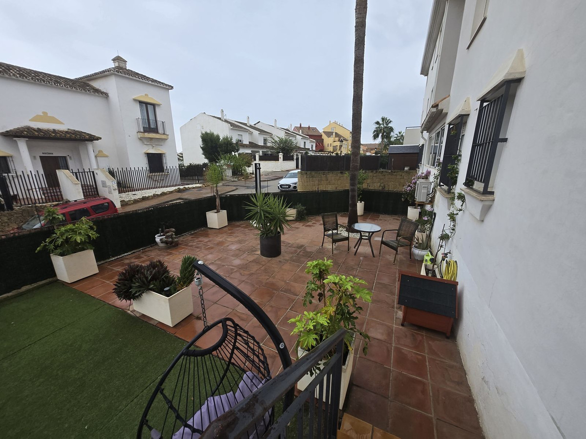 Appartement te koop in La Duquesa | 2 slaapkamers H5271055