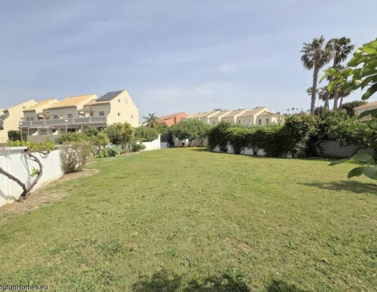 Percelen te koop in La Duquesa | 0 slaapkamers H5365096