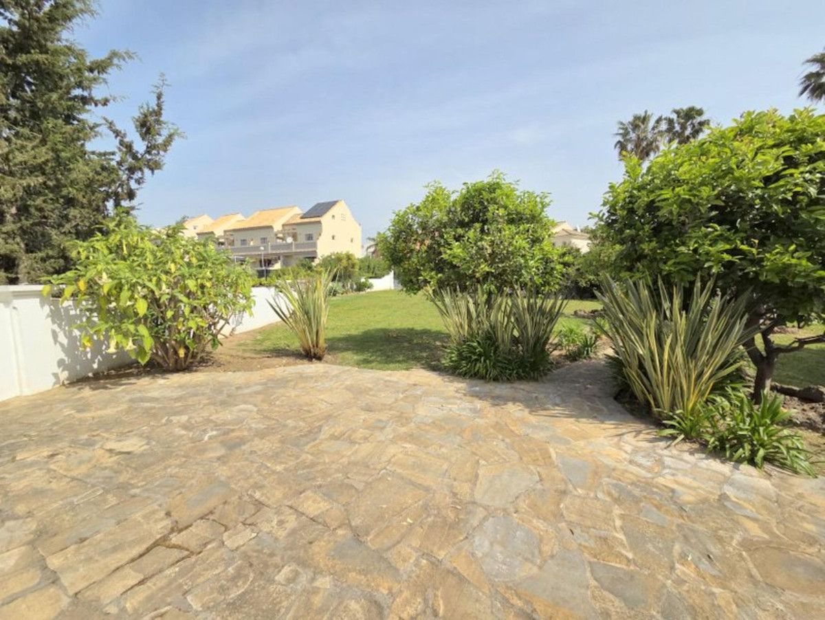 Percelen te koop in La Duquesa | 0 slaapkamers H5365804