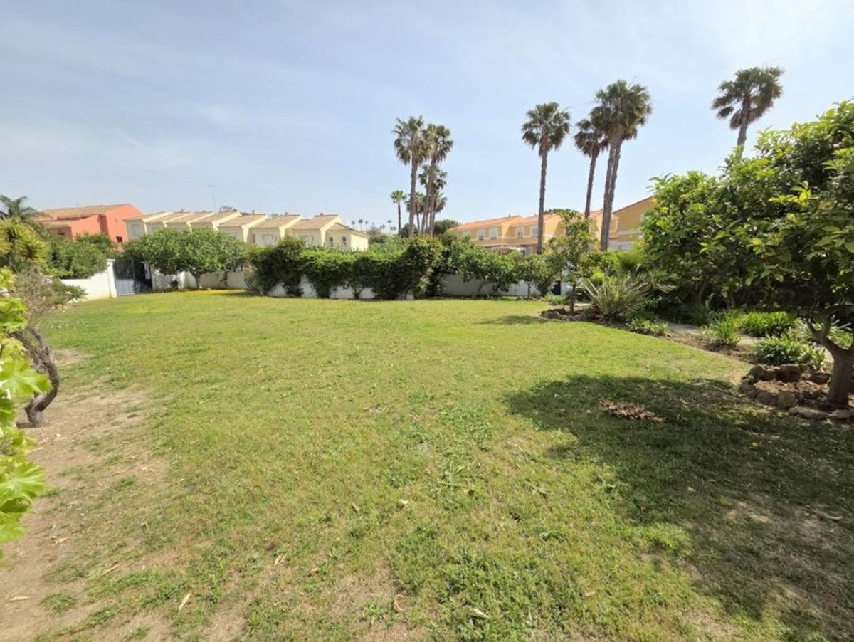 Percelen te koop in La Duquesa | 0 slaapkamers H5365804