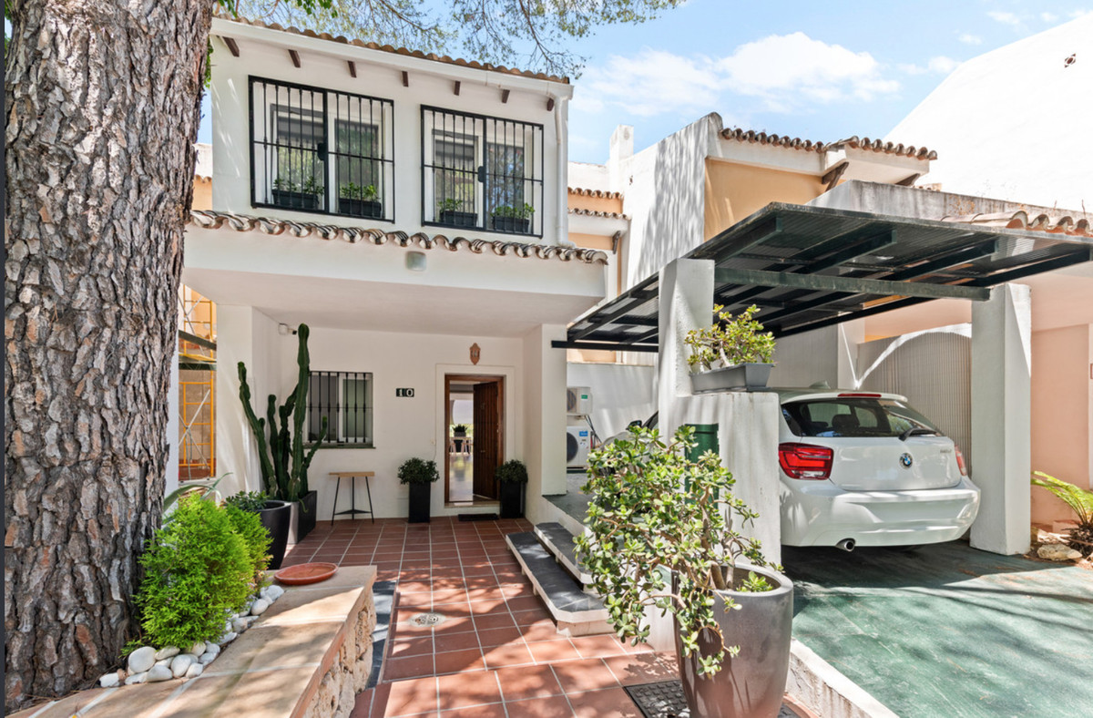 Huis te koop in La Quinta | 4 slaapkamers H5132674