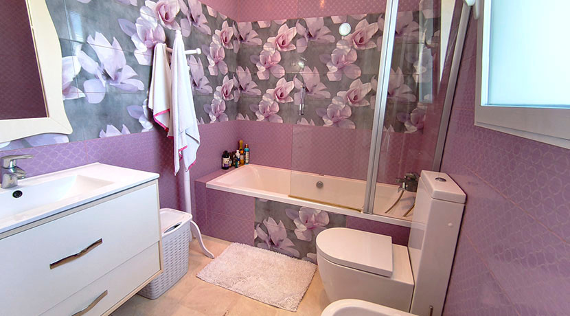 Huis te koop in La Sella Golf | 6 slaapkamers H5473327