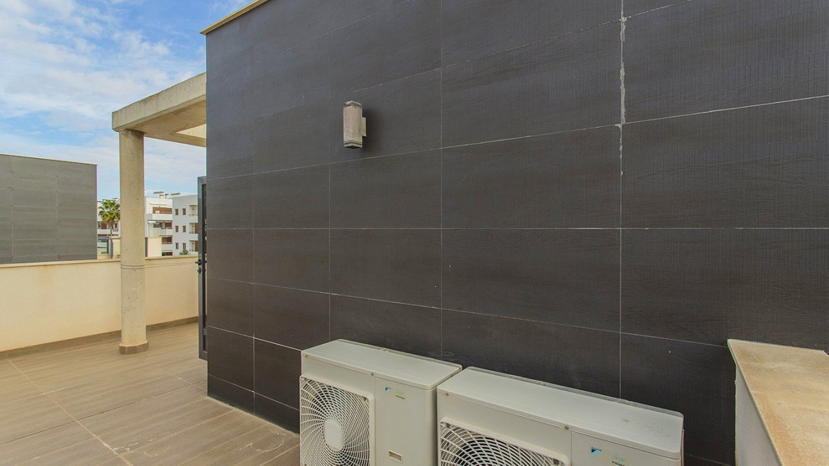 Huis te koop in Lomas de Cabo Roig | 3 slaapkamers H5295382