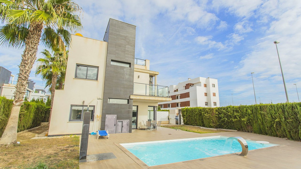 Huis te koop in Lomas de Cabo Roig | 3 slaapkamers H5295382
