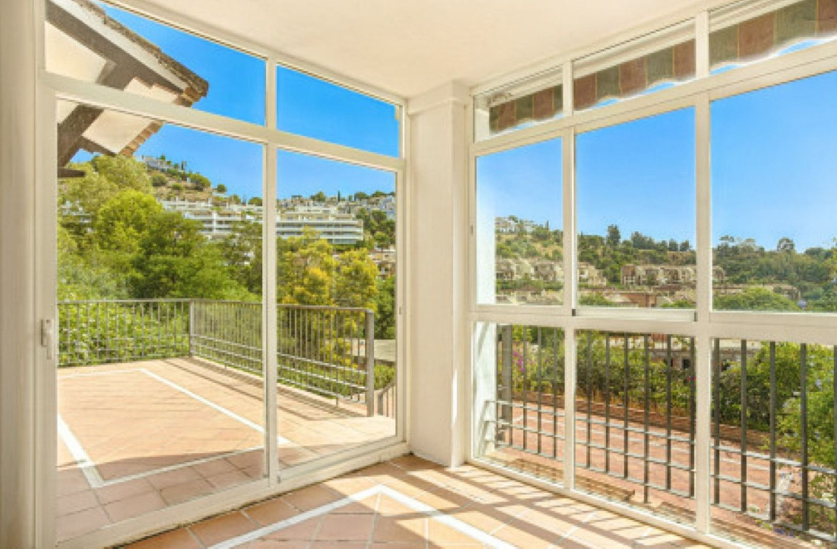 Huis te koop in Los Arqueros | 4 slaapkamers H5426677