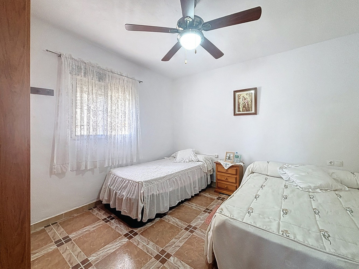 Grond te koop in Macharaviaya | 3 slaapkamers H5255146