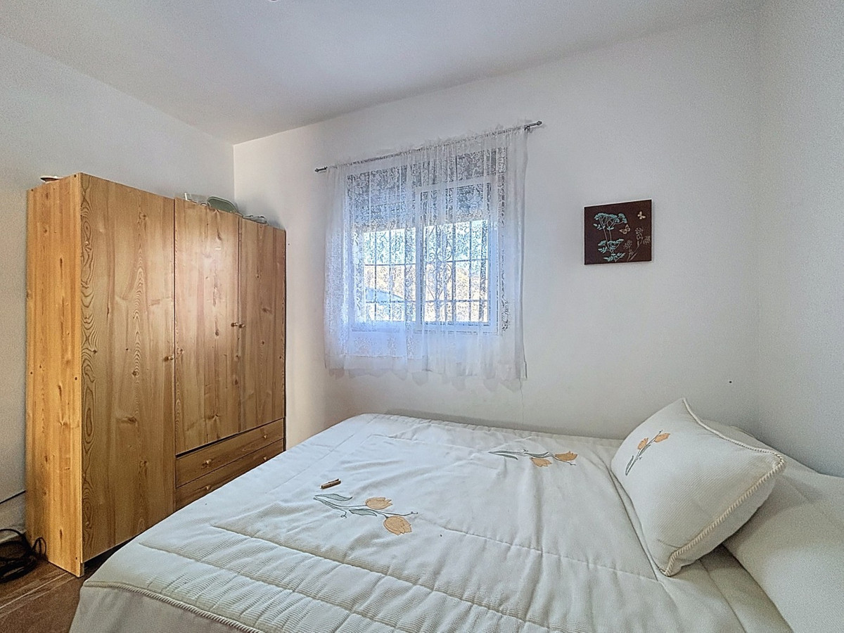 Grond te koop in Macharaviaya | 3 slaapkamers H5255146