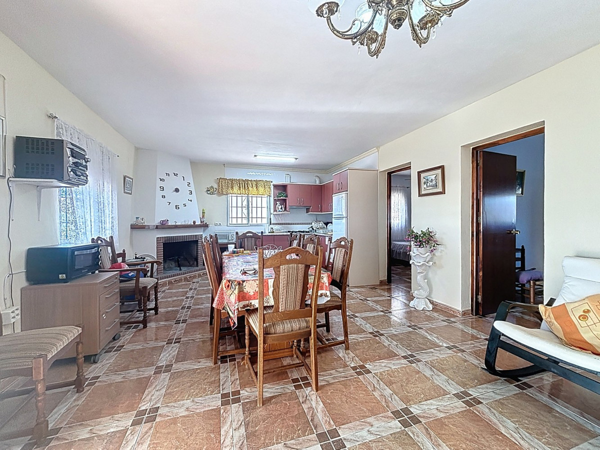 Grond te koop in Macharaviaya | 3 slaapkamers H5255146