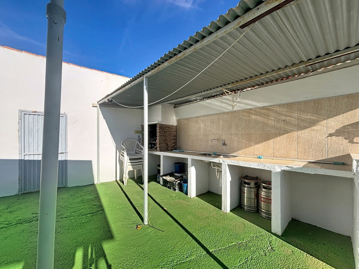 Grond te koop in Macharaviaya | 3 slaapkamers H5255146