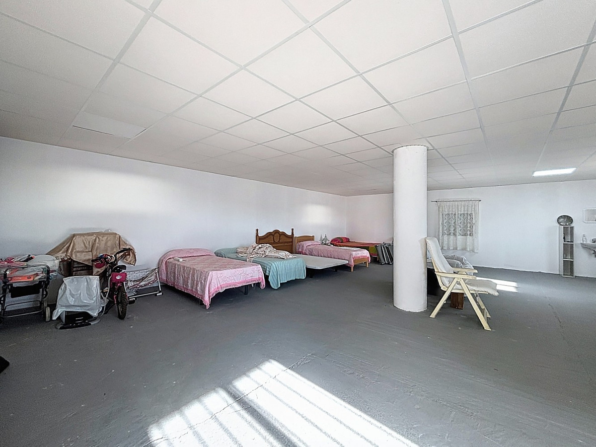 Grond te koop in Macharaviaya | 3 slaapkamers H5255146