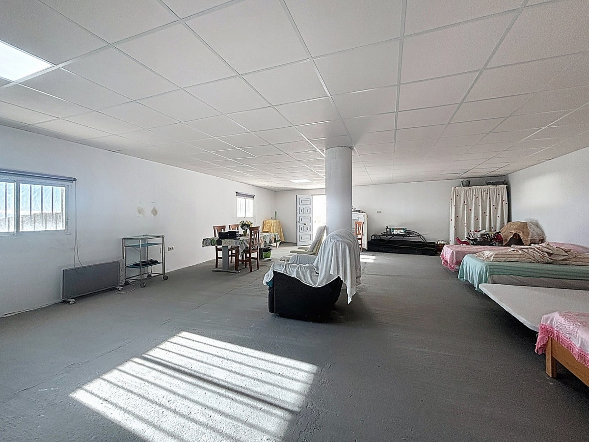 Grond te koop in Macharaviaya | 3 slaapkamers H5255146