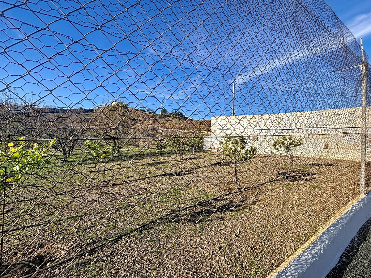 Grond te koop in Macharaviaya | 3 slaapkamers H5255146