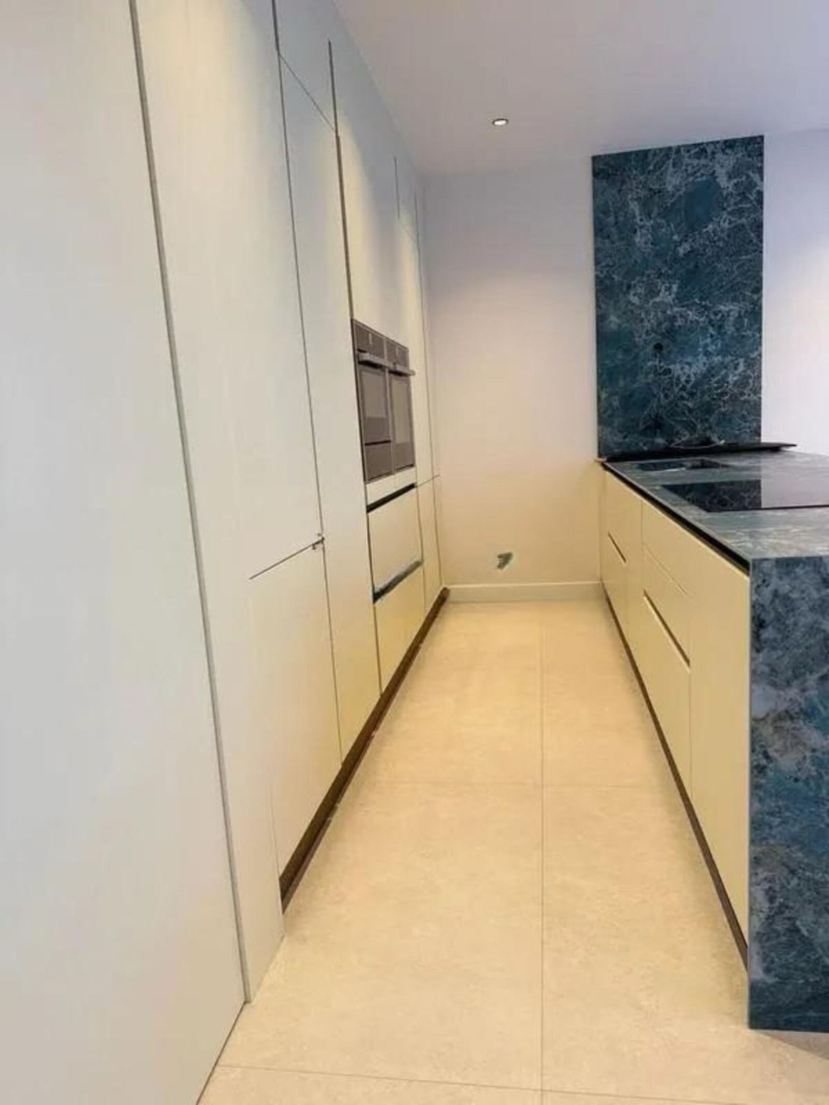 Huis te koop in Marbella | 5 slaapkamers H5305153