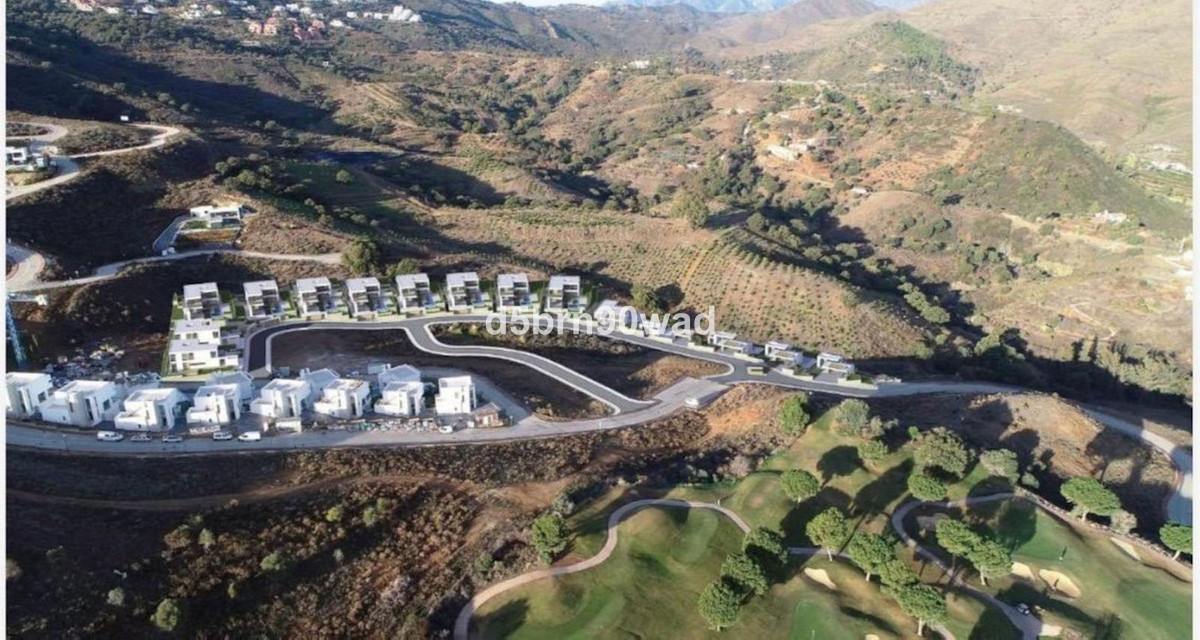 Percelen te koop in Mijas Golf | 0 slaapkamers H5443939