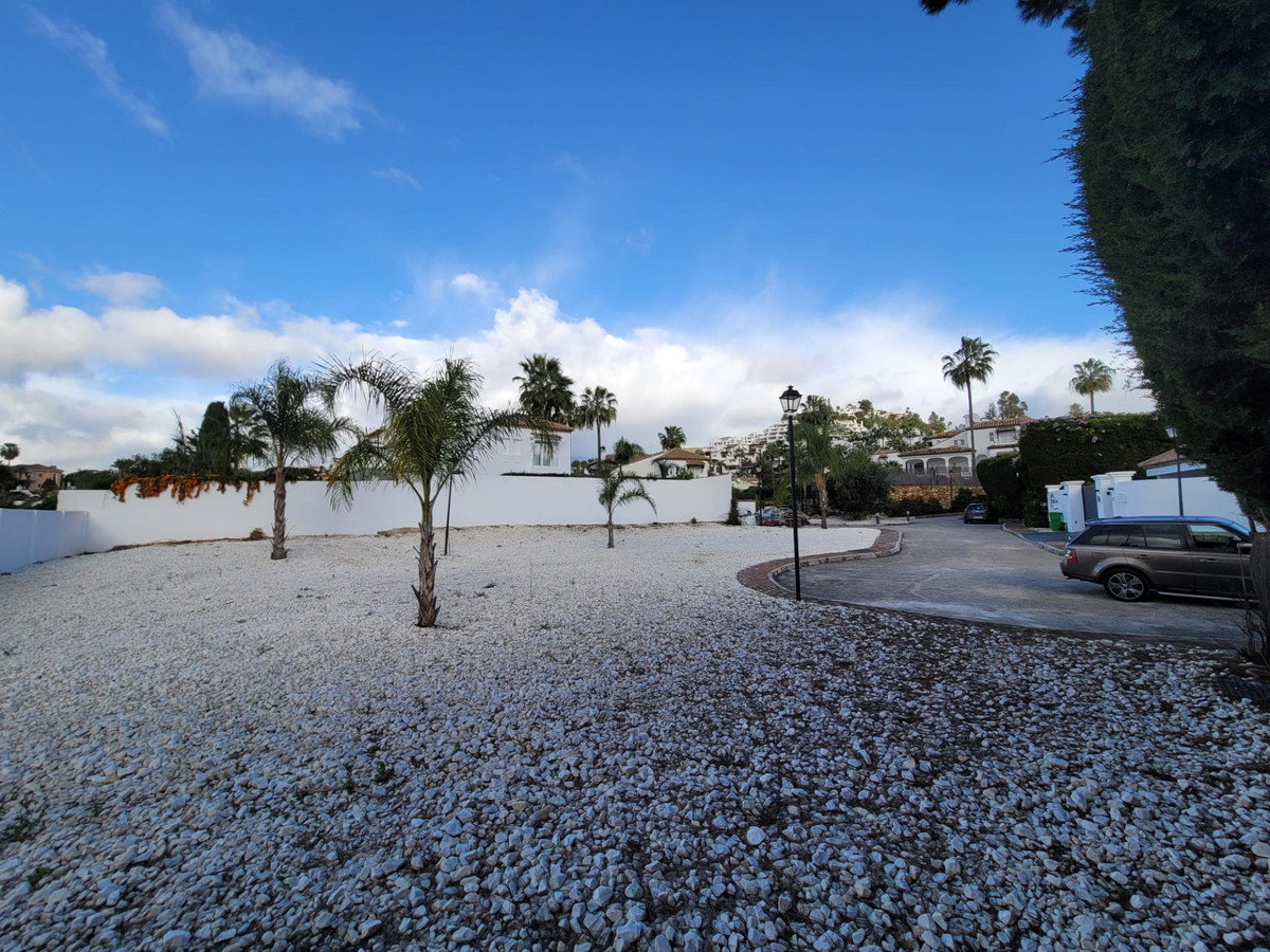 Grond te koop in Nueva Andalucía | 0 slaapkamers H4975219