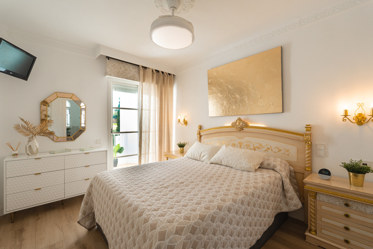 Huis te koop in Nueva Andalucía | 4 slaapkamers H5387386